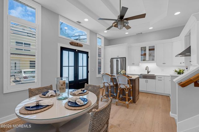 11 E Beach Way, Lavallette, NJ 08735