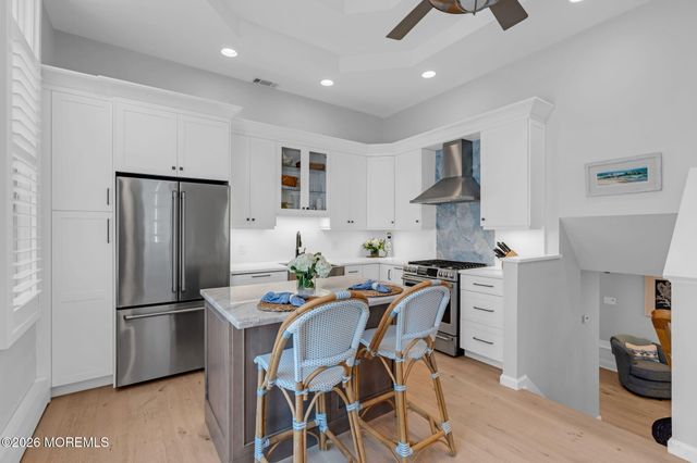 11 E Beach Way, Lavallette, NJ 08735