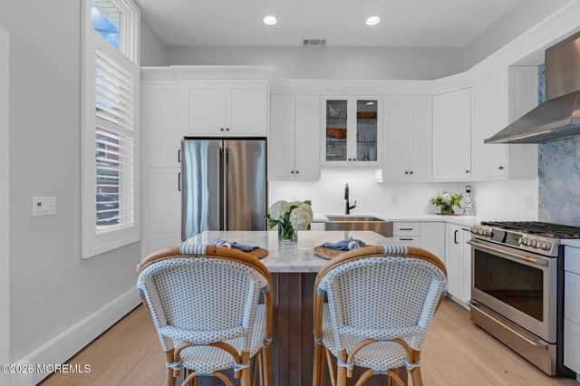 11 E Beach Way, Lavallette, NJ 08735