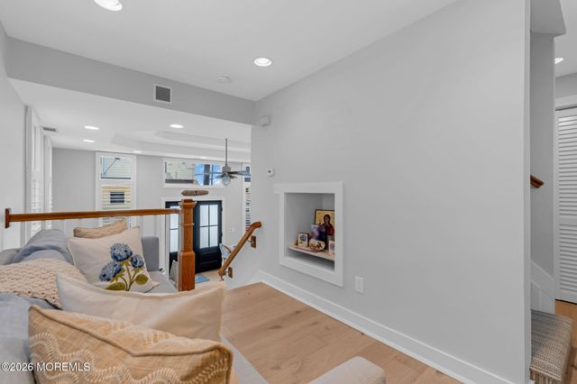 11 E Beach Way, Lavallette, NJ 08735