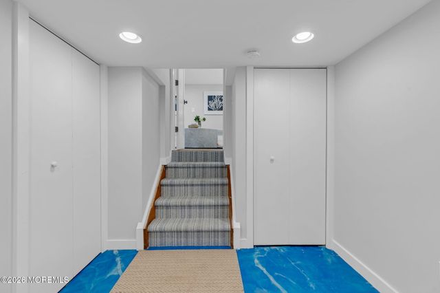 11 E Beach Way, Lavallette, NJ 08735