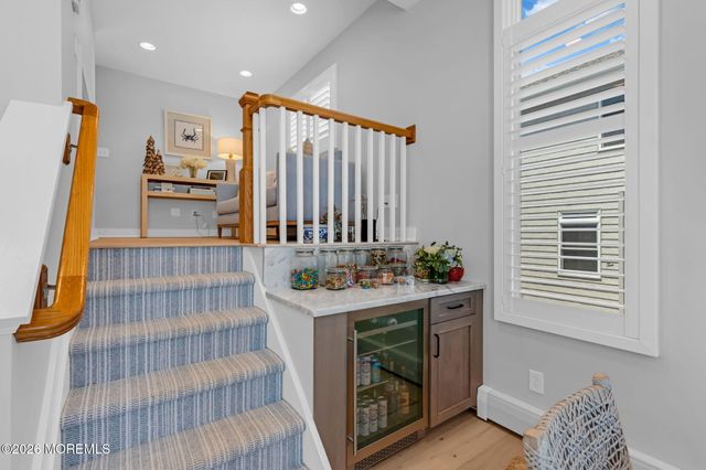 11 E Beach Way, Lavallette, NJ 08735