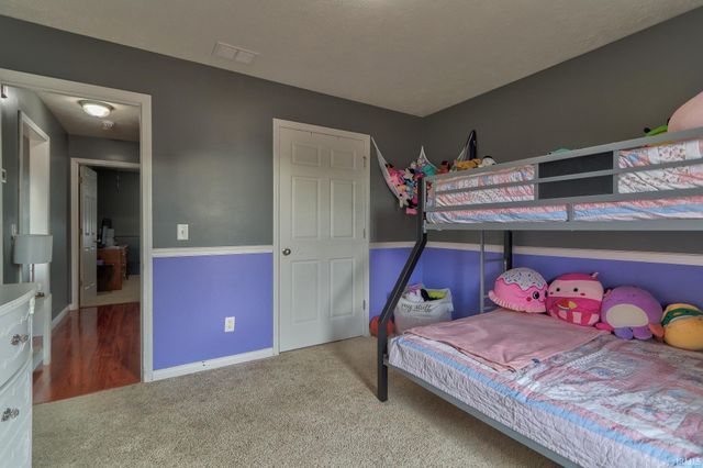 4610 Erinwood Court, Evansville, IN 47725