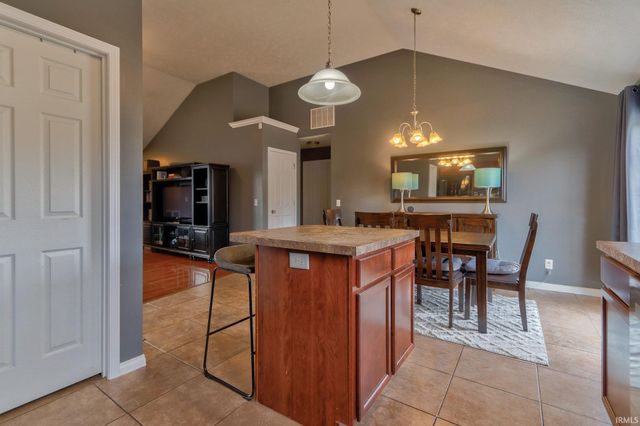 4610 Erinwood Court, Evansville, IN 47725