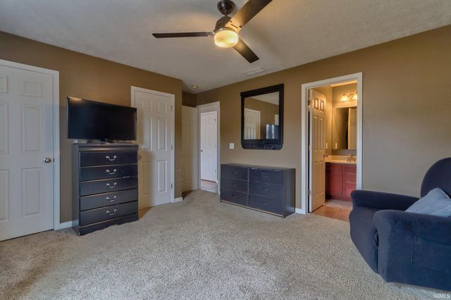 4610 Erinwood Court, Evansville, IN 47725