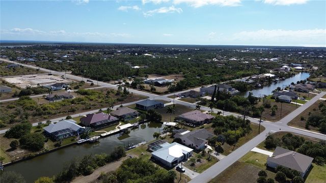 9437 SPRING CIRCLE, Port Charlotte, FL 33981