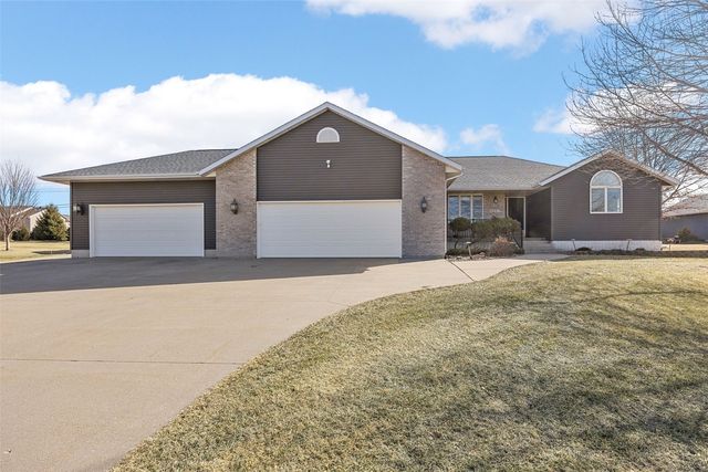 4091 Brookside Drive, Marion, IA 52302