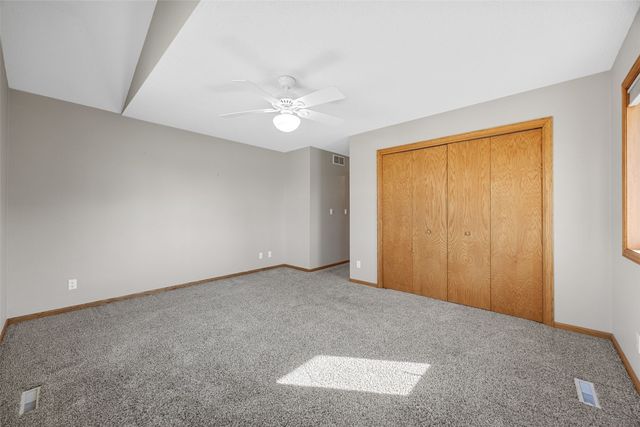 4091 Brookside Drive, Marion, IA 52302