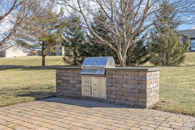 4091 Brookside Drive, Marion, IA 52302