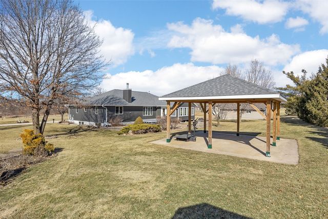 4091 Brookside Drive, Marion, IA 52302