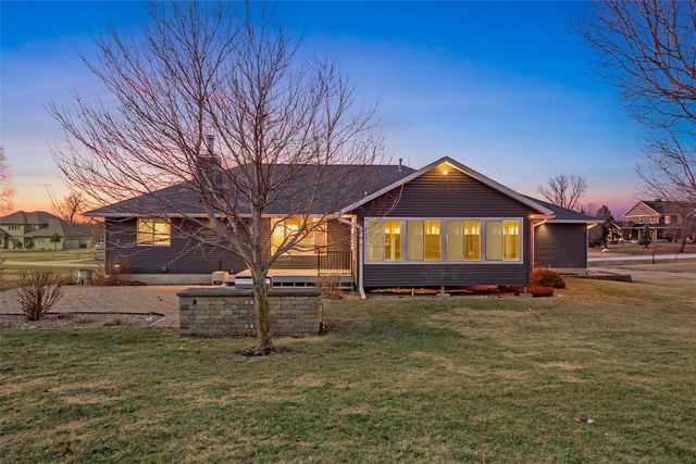 4091 Brookside Drive, Marion, IA 52302