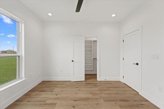 2742 Sundown Drive, Kaufman, TX 75142