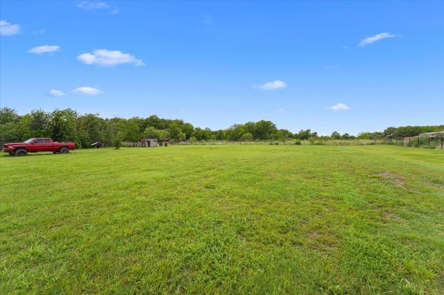 2742 Sundown Drive, Kaufman, TX 75142