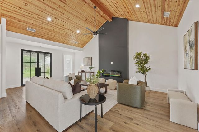 2742 Sundown Drive, Kaufman, TX 75142