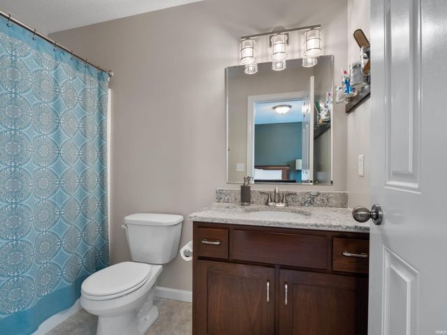 10128 Privet Drive, Fort Wayne, IN 46835