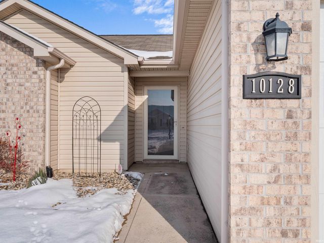 10128 Privet Drive, Fort Wayne, IN 46835