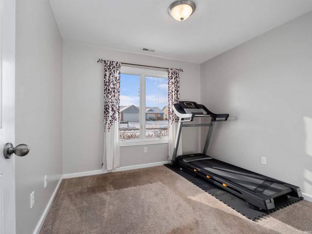 10128 Privet Drive, Fort Wayne, IN 46835