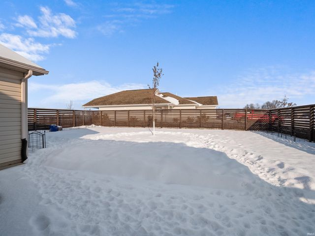 10128 Privet Drive, Fort Wayne, IN 46835