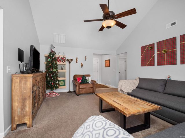 10128 Privet Drive, Fort Wayne, IN 46835