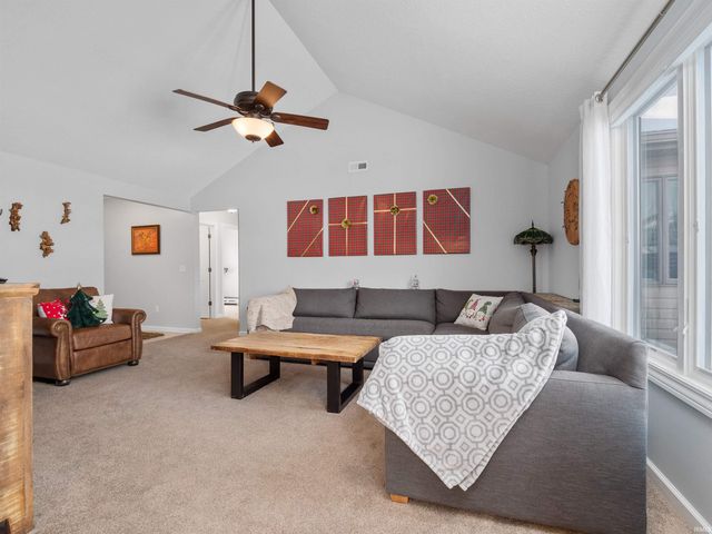 10128 Privet Drive, Fort Wayne, IN 46835