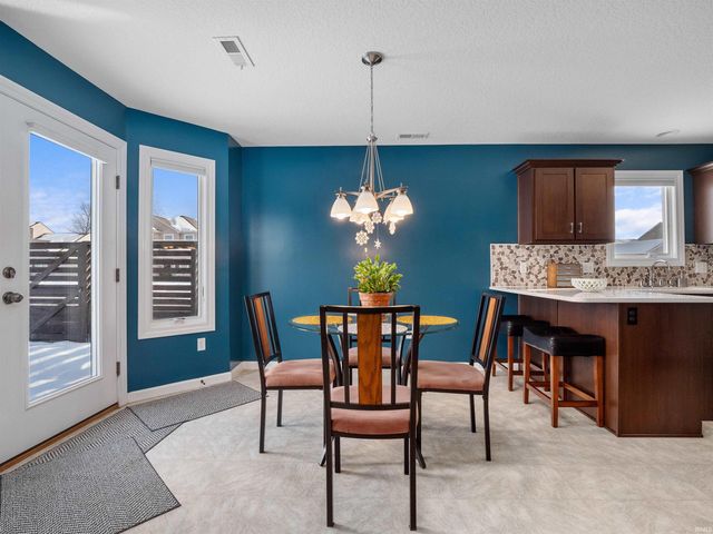 10128 Privet Drive, Fort Wayne, IN 46835