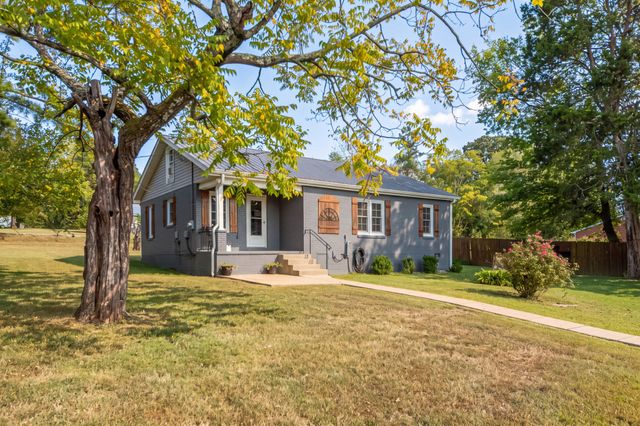 3287 Highway 48, N, Nunnelly, TN 37137