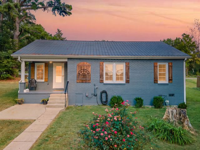 3287 Highway 48, N, Nunnelly, TN 37137