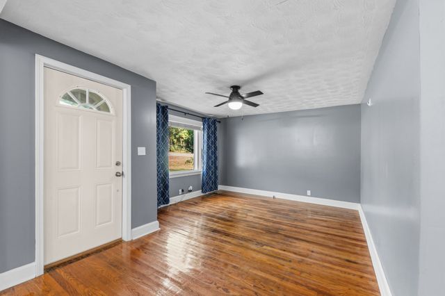 3287 Highway 48, N, Nunnelly, TN 37137