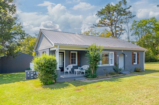 3287 Highway 48, N, Nunnelly, TN 37137