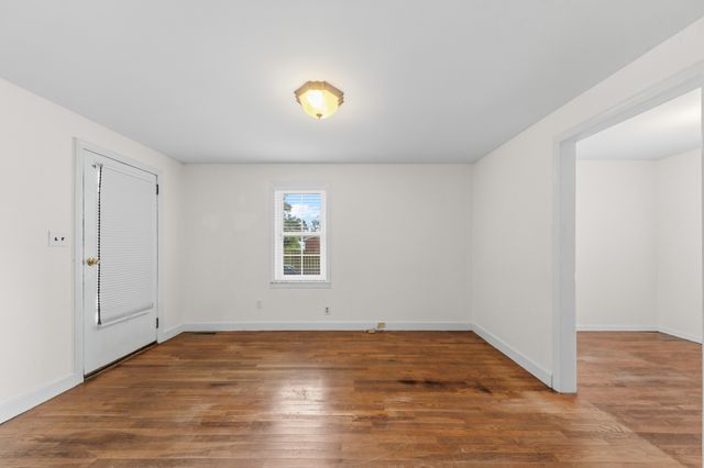 3287 Highway 48, N, Nunnelly, TN 37137