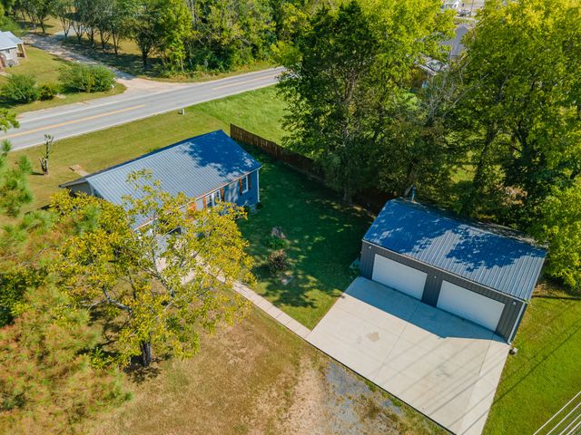 3287 Highway 48, N, Nunnelly, TN 37137