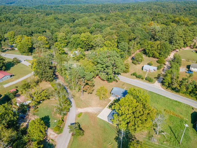 3287 Highway 48, N, Nunnelly, TN 37137