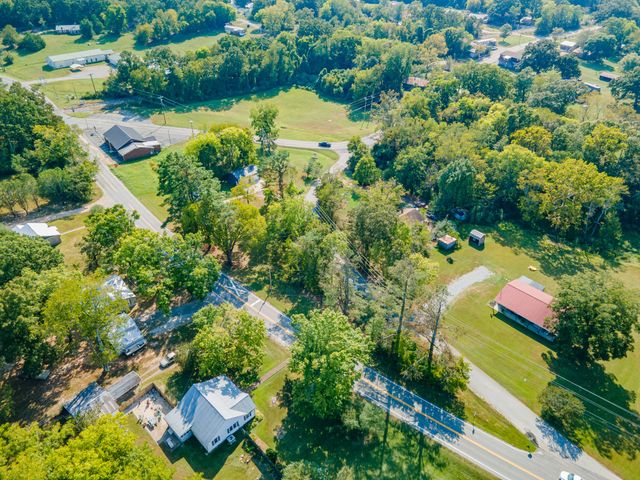 3287 Highway 48, N, Nunnelly, TN 37137