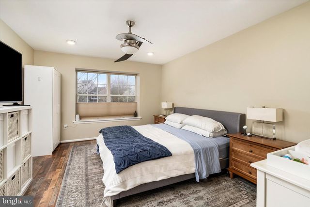 31 CYPRESS PL, Newtown, PA 18940