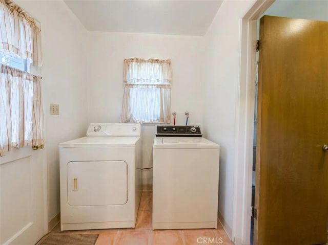 962 N Calmgrove, Covina, CA 91724