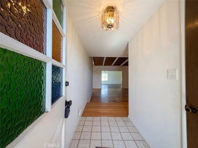 962 N Calmgrove, Covina, CA 91724