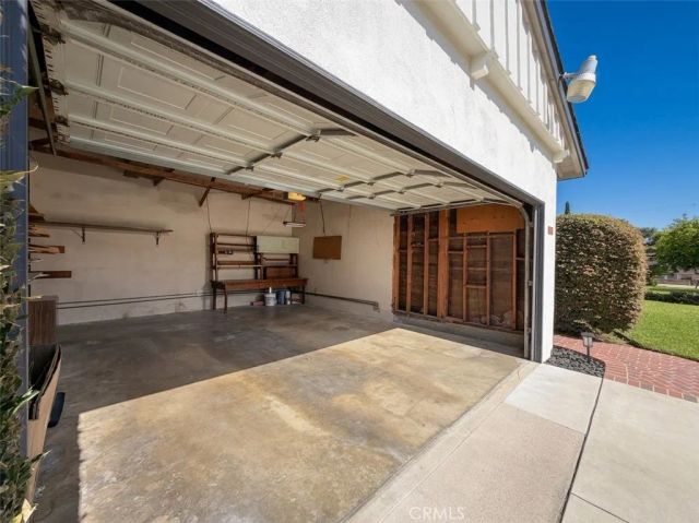 962 N Calmgrove, Covina, CA 91724