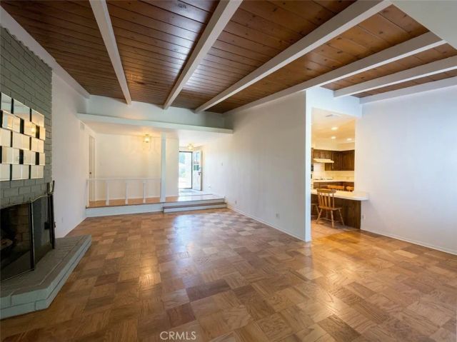 962 N Calmgrove, Covina, CA 91724