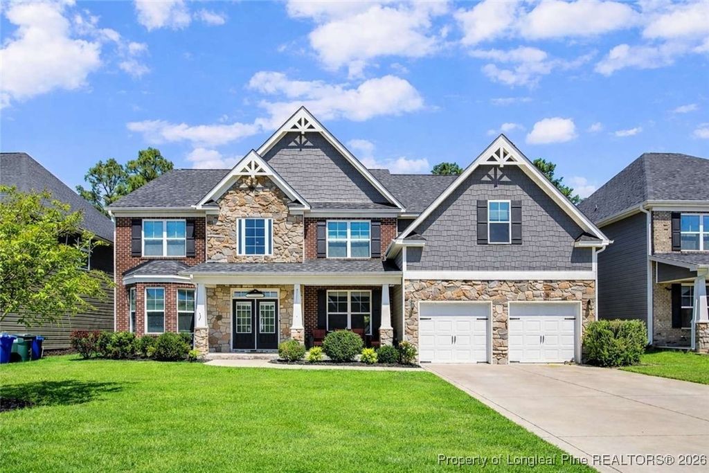 3221 Cragburn Place, Fayetteville, NC 28306