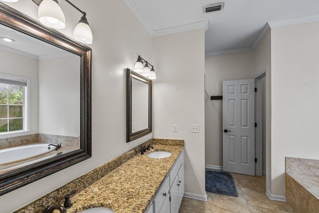 108 Mulberry Ct., Dothan, AL 36303