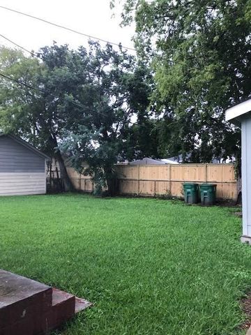 7038 Quince, Houston, TX 77087