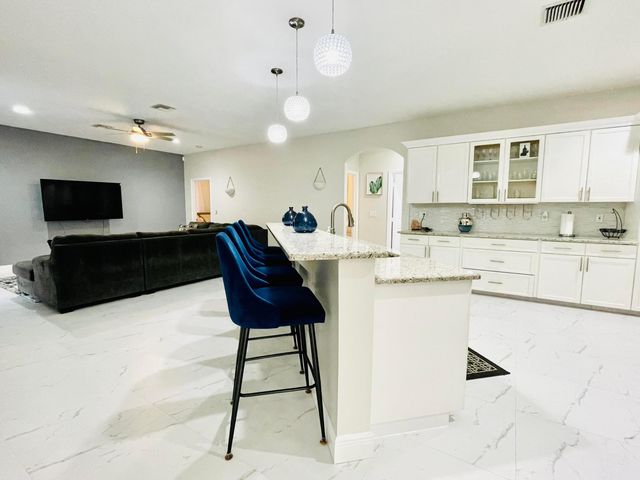 13620 FOLKESTONE Court W, Wellington, FL 33414