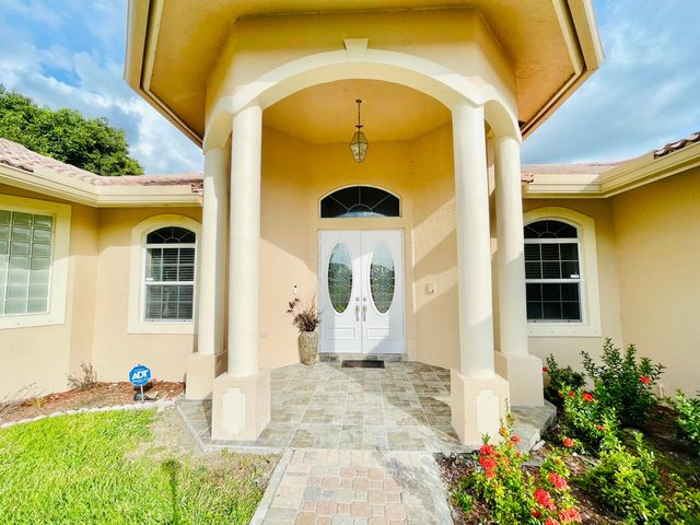 13620 FOLKESTONE Court W, Wellington, FL 33414