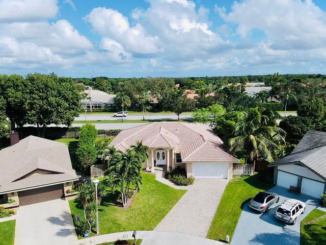 13620 FOLKESTONE Court W, Wellington, FL 33414