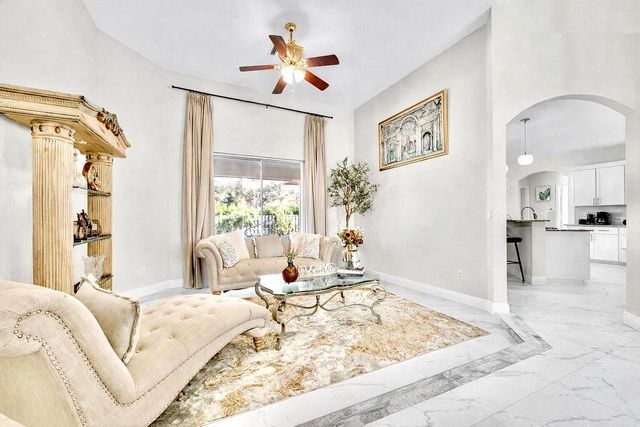 13620 FOLKESTONE Court W, Wellington, FL 33414