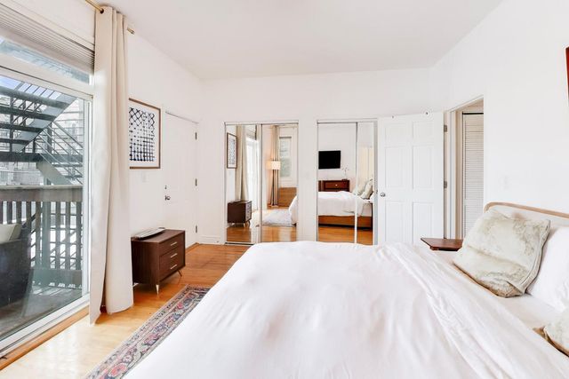 813 N Bishop Street 2, Chicago, IL 60642