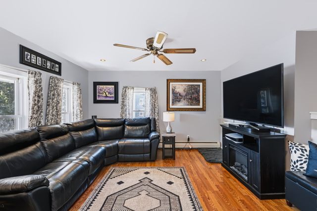 71 Wilson St, Haverhill, MA 01832