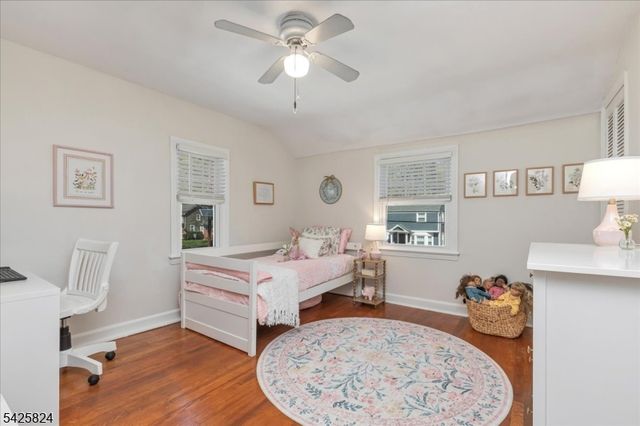25 Herning Ave, Cranford Twp., NJ 07016