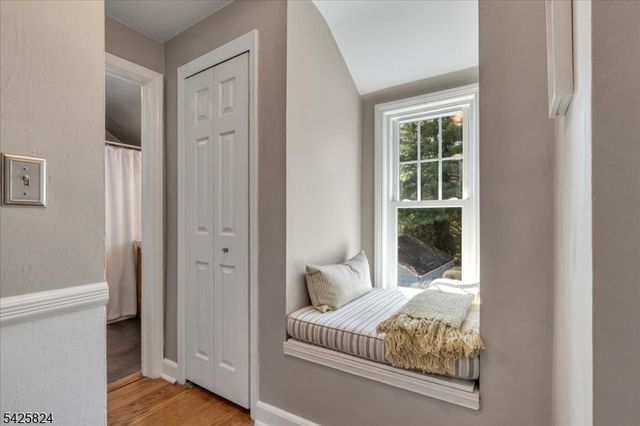 25 Herning Ave, Cranford Twp., NJ 07016