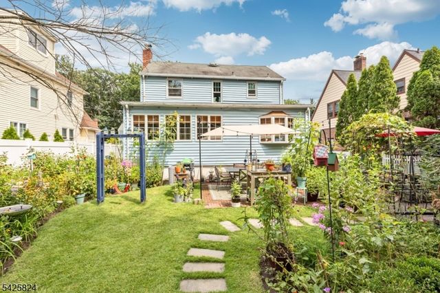 25 Herning Ave, Cranford Twp., NJ 07016